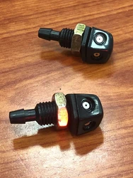 דיזה למתז שמשות לרכב 2יציאות אוניברסלי חיבור הברגה